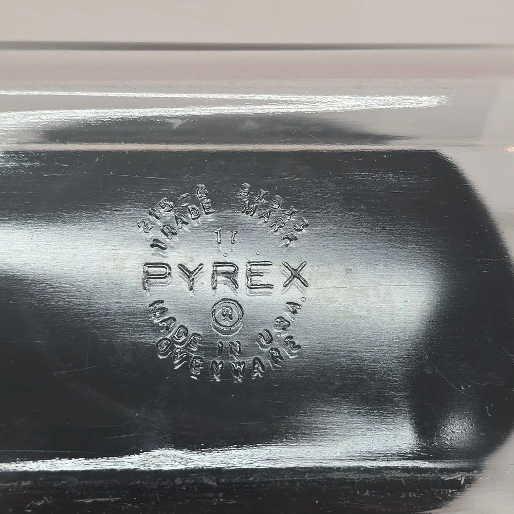 VTG PYREX 215-B Loaf Bread Pan Clear Borosilicate Glass 9x5x3